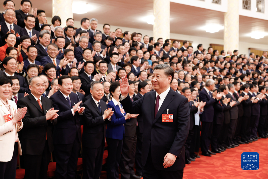 十四届全国人大一次会议在京闭幕 习近平发表重要讲话(图4)